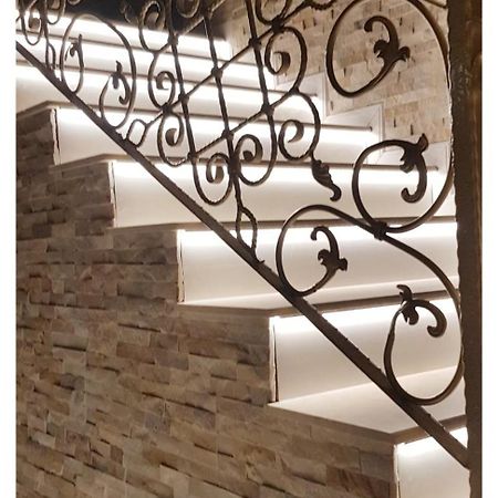 Elania Residence Târgu Jiu المظهر الخارجي الصورة