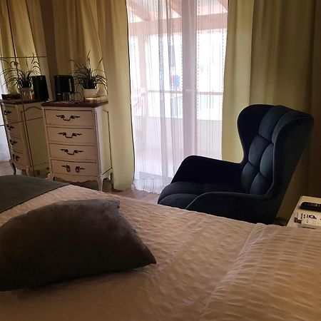 Elania Residence Târgu Jiu المظهر الخارجي الصورة