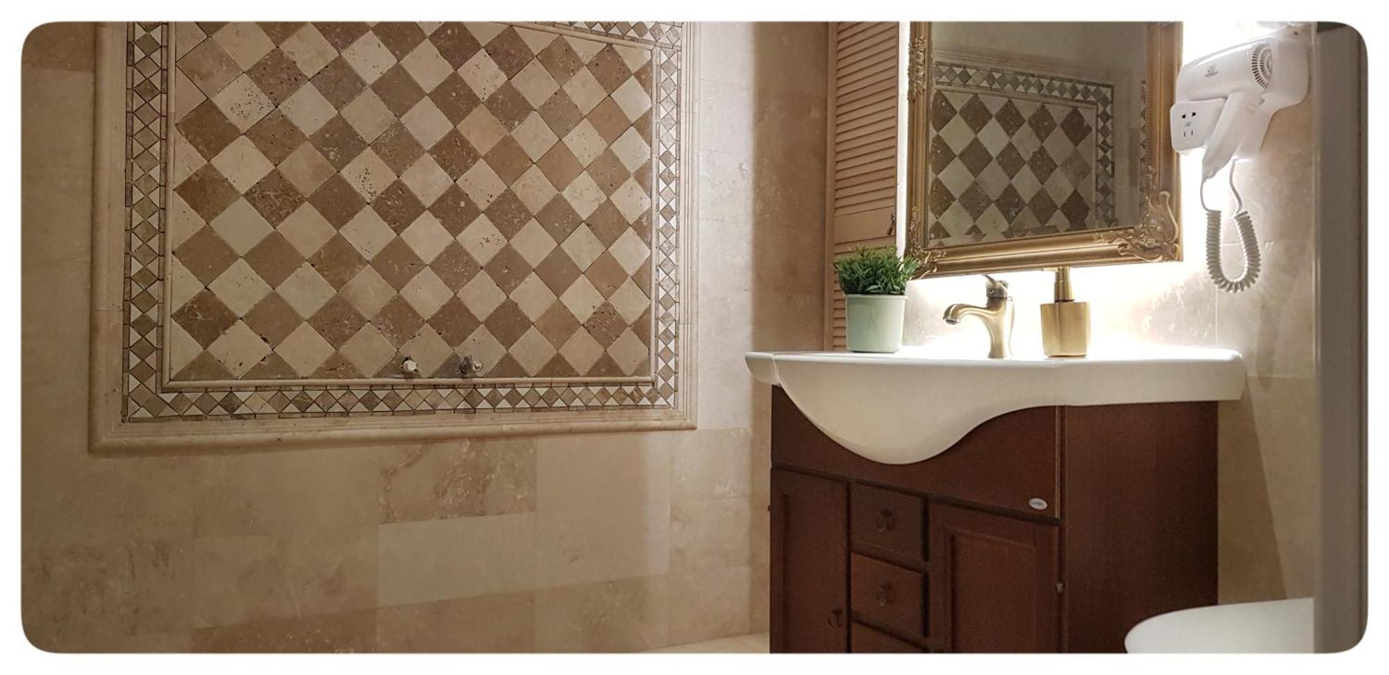Elania Residence Târgu Jiu المظهر الخارجي الصورة