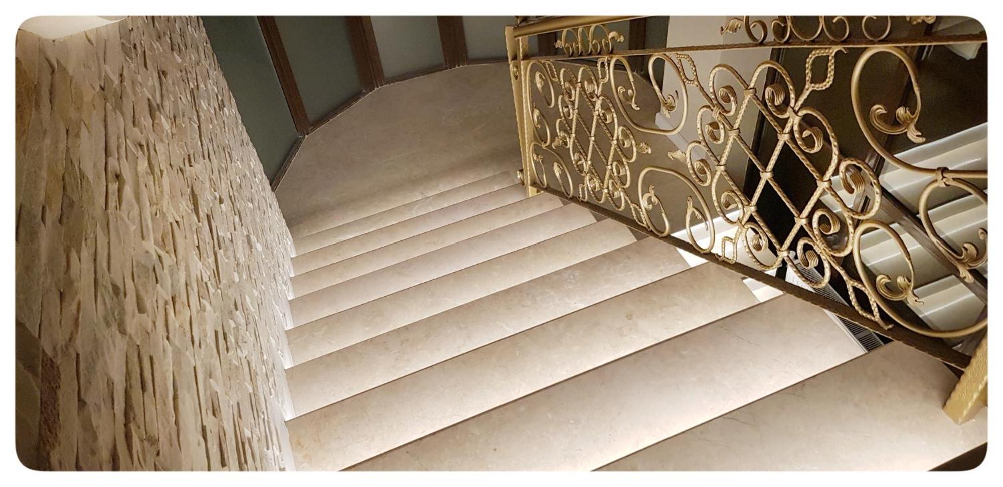 Elania Residence Târgu Jiu المظهر الخارجي الصورة