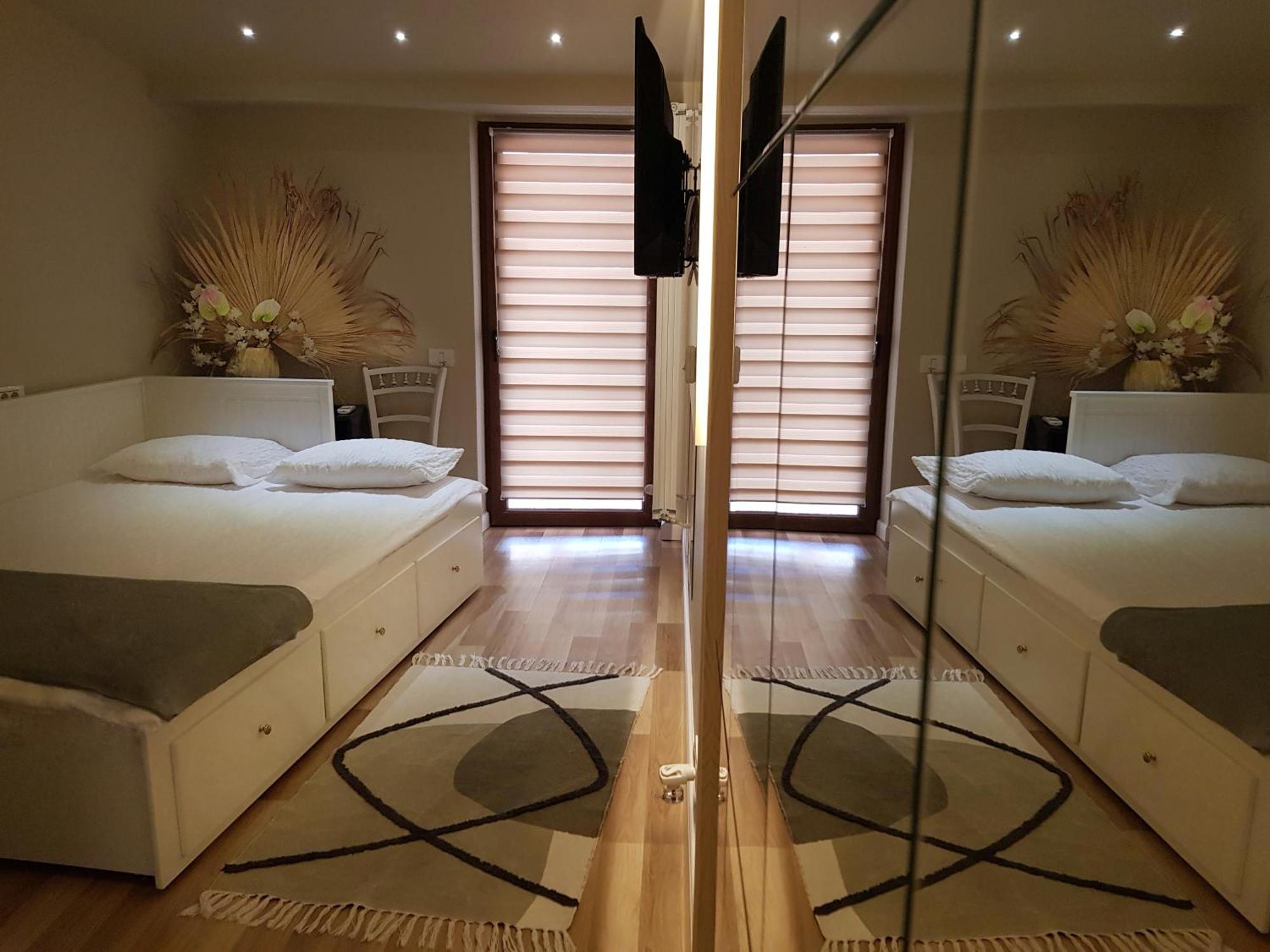 Elania Residence Târgu Jiu المظهر الخارجي الصورة
